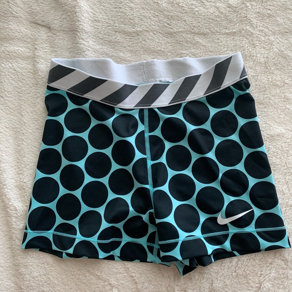nike spandex shorts